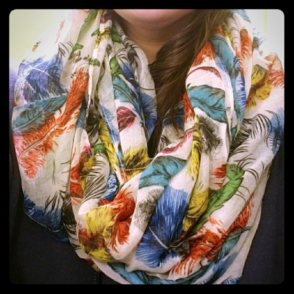 Feather design white infinity scarf. Very pretty!